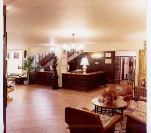 Hotel Valentin Агилар-де-Кампоо Экстерьер фото